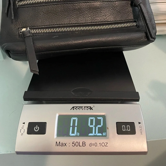 Vintage Black 100% Leather Small Cross‎ Body Purse with Silver Zippers - Picture 6 of 12